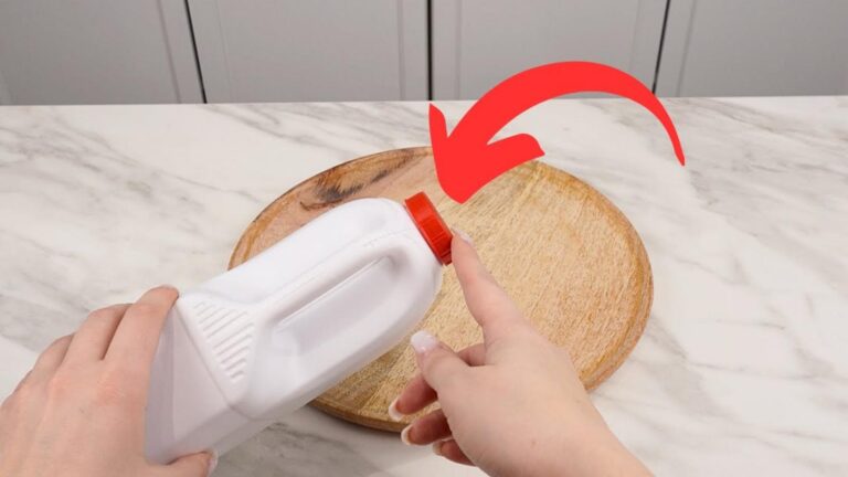 This simple gesture turns milk caps into powerful garden tools… you’ll want to try it!