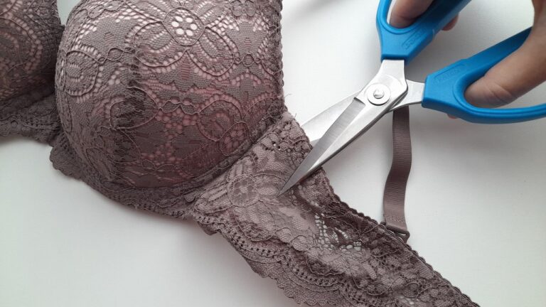 8 DIY Bra Fixes Tailors Wish You Didn’t Know About