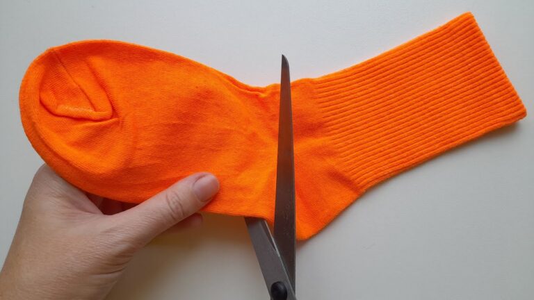 5 Clever Ways to Repurpose Single Socks You Never Knew About!