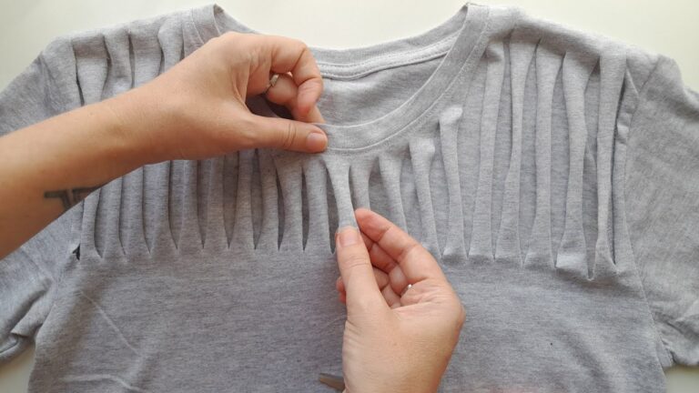 Transform 5 T-shirts in Minutes with Just Scissors—No Sewing Needed!